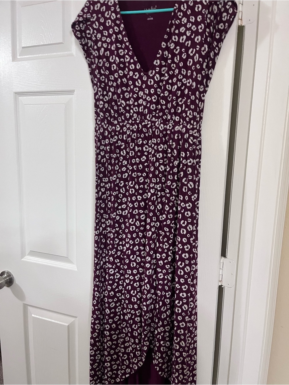 Women’s Purple Leopard Print V-Neck Maxi Dress